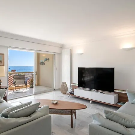 Renovated 155m2 3br6p - Palm